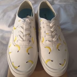 SeaVees Classic Lace-Up "Legend" Sneakers Sz 8M